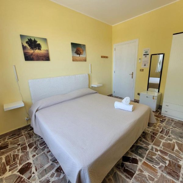 Pepe Rosa B&B - Camera Alba Stanza & Letto 3