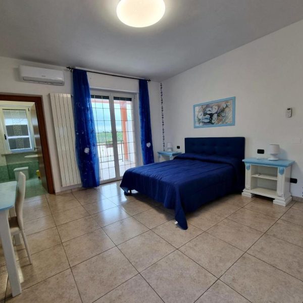 Pepe Rosa B&B - Camera Blu Stanza Completa