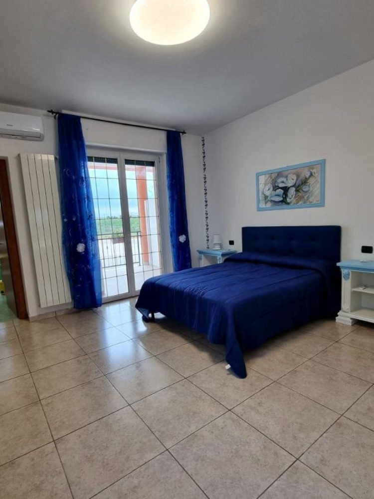 Pepe Rosa B&B - Camera Blu Stanza Completa