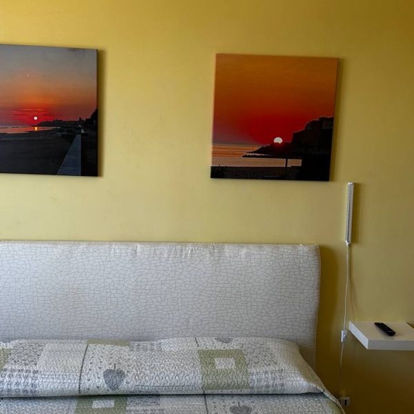 Pepe Rosa B&B - Camera Tramonto Letto 2
